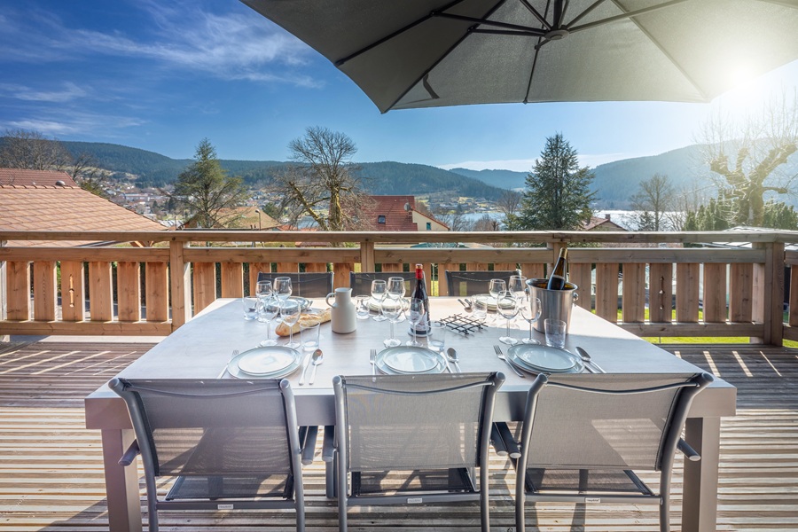 chalet avec vue sur le lac de gerardmer