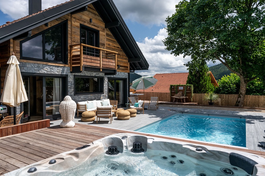 piscine jacuzzi lilou shelter location chalet maison vosges g�rardmer