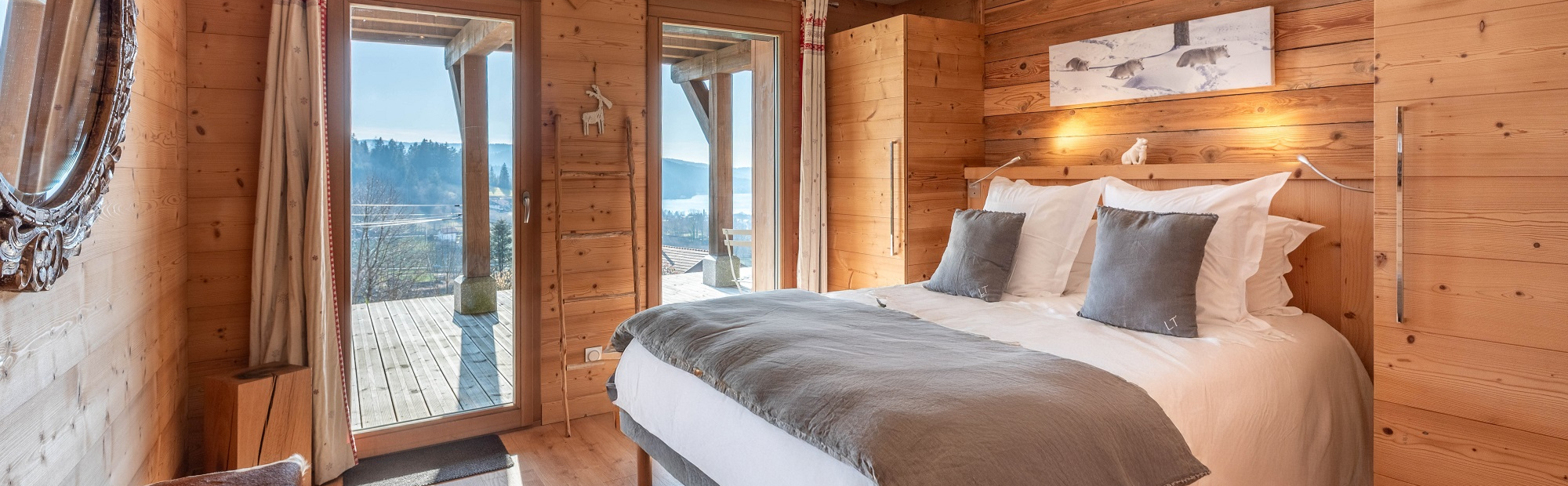 CHALET LA TANI�RE